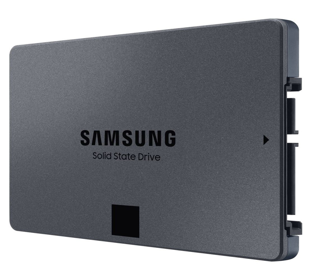 Samsung 870 Qvo 8 Tb 2.5' Ssd Sata3 6 Gb/S 560/530 Mb/S R/W 98 K/88 K Iops 2880 Tbw 1.5 M Hrs Mtbf 3yrs Wty